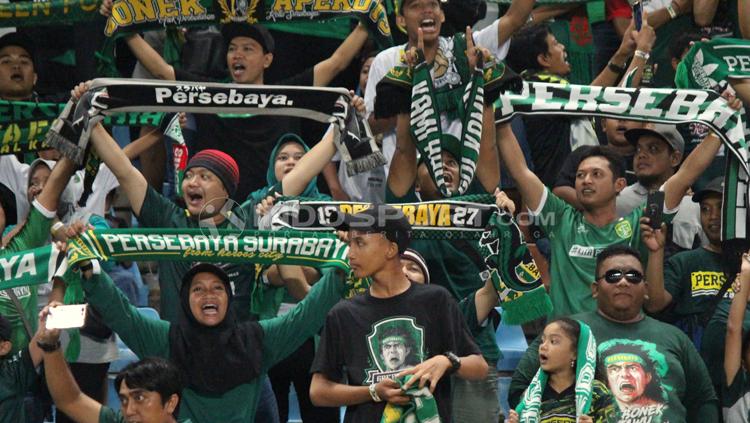 Suporter Persebaya Surabaya (BONEK) Copyright: Fitra Herdian/INDOSPORT