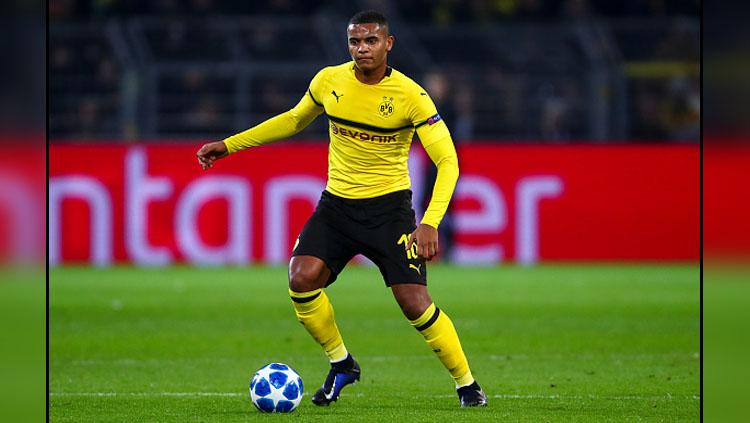 Manuel Akanji, bintang muda Borussia Dortmund. - INDOSPORT