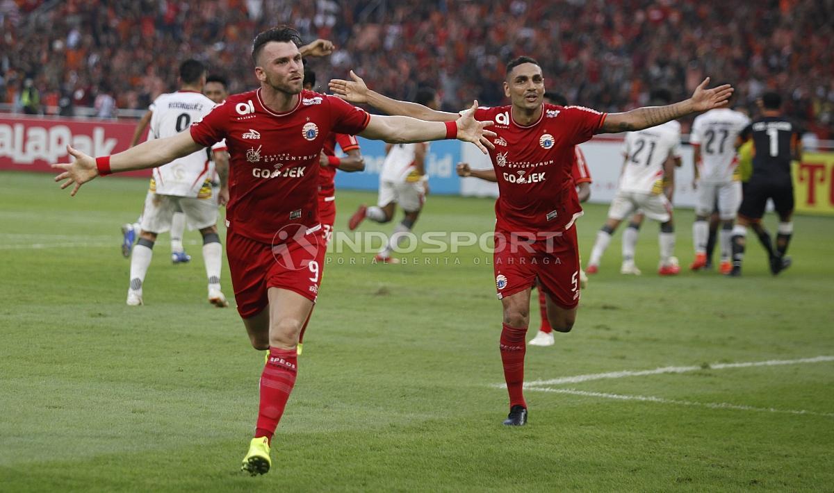 Selebrasi Marko Simic usai mencatatkan namanya untuk kali kedua di laga Persija Jakarta vs Mitra Kukar.