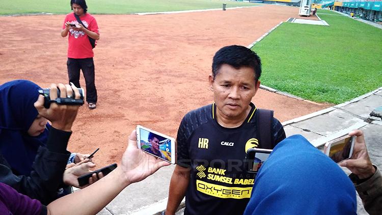Pelatih Kepala Sriwijaya FC, Hartono Ruslan Copyright: Muhammad Effendi/INDOSPORT