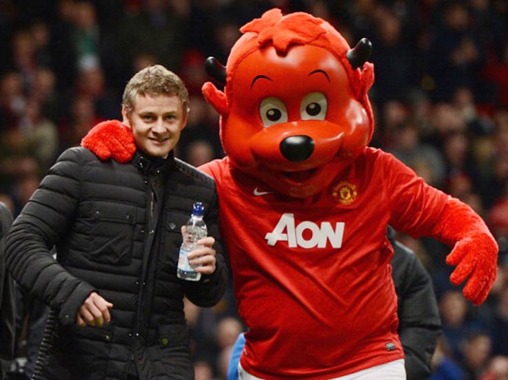 Ole Gunnar Solskjaer resmi jadi pelatih sementara Man United Copyright: INDOSPORT