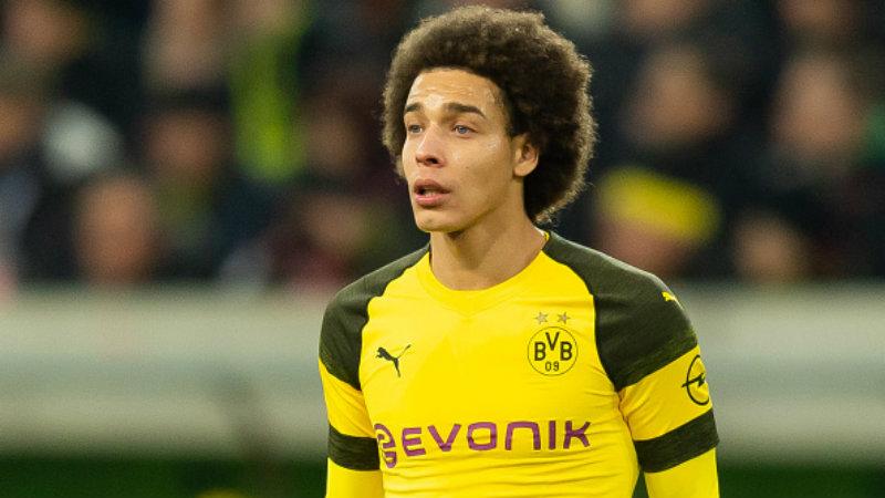 Axel Witsel, pemain klub Bundesliga Jerman, Borussia Dortmund, akan absen hingga akhir tahun.