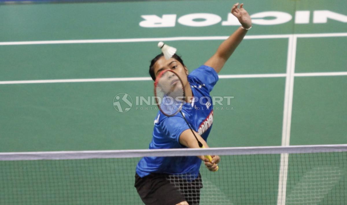 Pemain Mutiara Cardinal, Gregoria Marizka saat tampil pada babak final Kejurnas Beregu Campuran PBSI 2018. Copyright: Herry Ibrahim/INDOSPORT