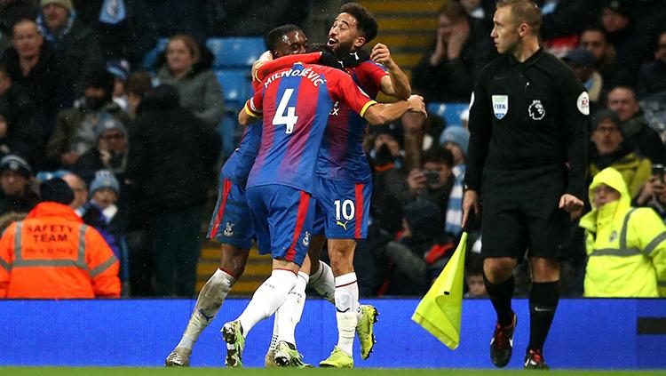 Crystal Palace dikabarkan bakal mengikuti jejak Newcastle United yang diambil alih oleh pengusaha kaya raya