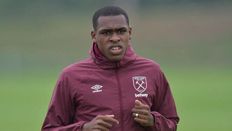 Issa Diop saat jalani latihan bersama West Ham United