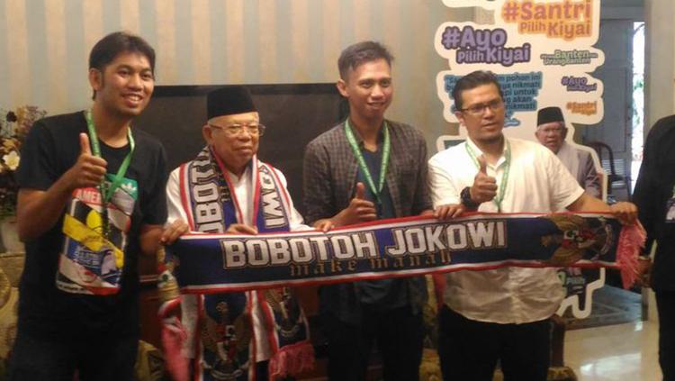 Perwakilan Viking deklarasikan dukungan ke pasangan Jokowi-Ma Copyright: Kompas