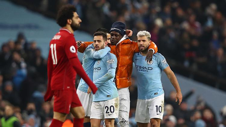 Kabar mengejutkan datang dari Manchester City dimana sang klub Liga Inggris (Premier League) dikabarkan dituntut oleh eks pemainnya sendiri, Benjamin Mendy.