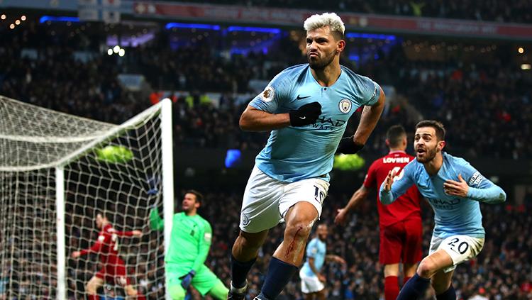 Manajer Manchester United Ole Gunnar Solskjaer didorong ikuti jejak Sir Alex Ferguson memboyong pemain rival dengan membajak Sergio Aguero dari Manchester City.