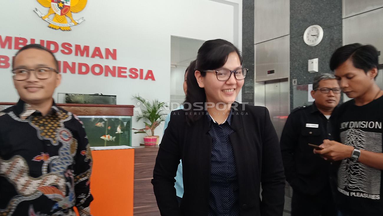 Sekretaris Jenderal (Sekjen) PSSI, Ratu Tisha Destria kembali memenuhi panggilan penyelidikan dari Bareskrim Polri di Gedung Ombudsman RI pada Jumat, (04/01/19). Copyright: Shintya Anya Maharani/Football265.com