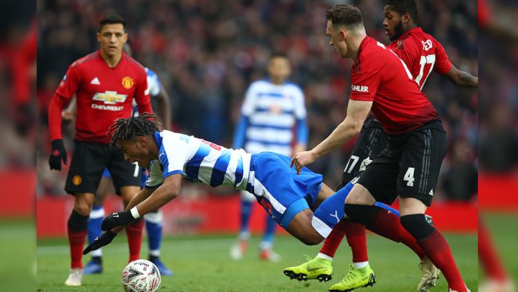 Manchester United vs Reading.