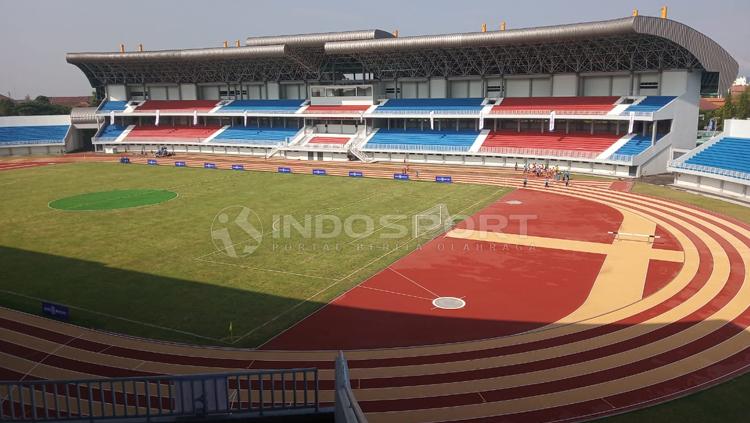 Stadion baru Mandala Krida Yogyakarta diresmikan Copyright: Ronald Seger Prabowo/INDOSPORT