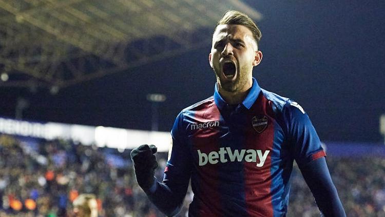 AC Milan dan Manchester United sama-sama kena musibah usai AS Roma selangkah lagi resmi mendatangkan striker Real Madrid yang bernama Borja Mayoral.