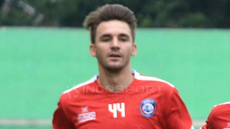 Pavel Smolyachenko saat jalani latihan bersama Arema FC - INDOSPORT