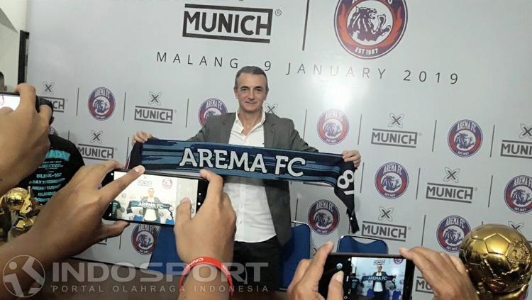 Milomir Seslija, pelatih kepala Arema FC.