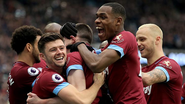 Aksi selebrasi pemain West Ham United ketika merayakan gol di lapangan. - INDOSPORT