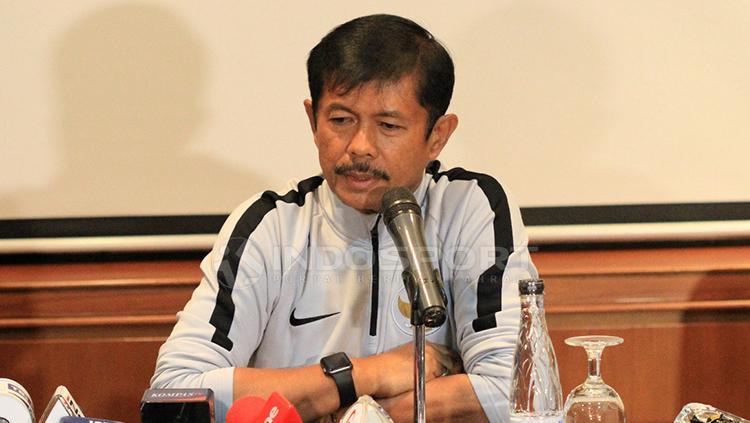 Pelatih Timnas Indonesia U-23, Indra Sjafri dalam jumpa pers.