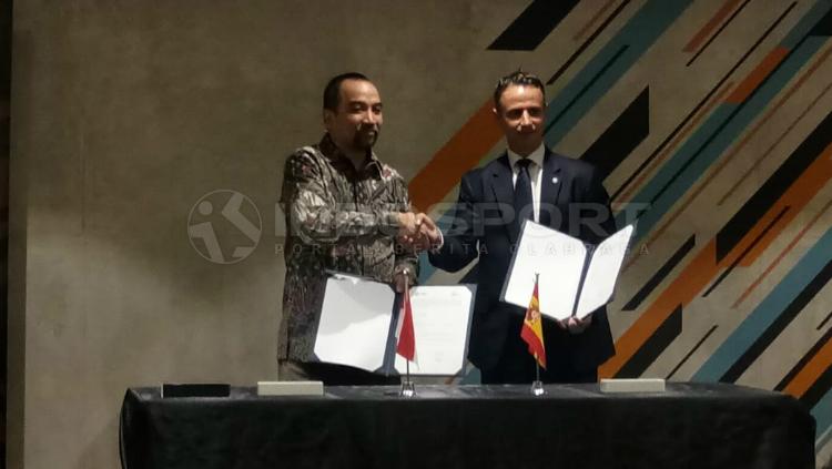 PT LIB dan La Liga saat mengumumkan kerja sama, Rabu (16/01/19).