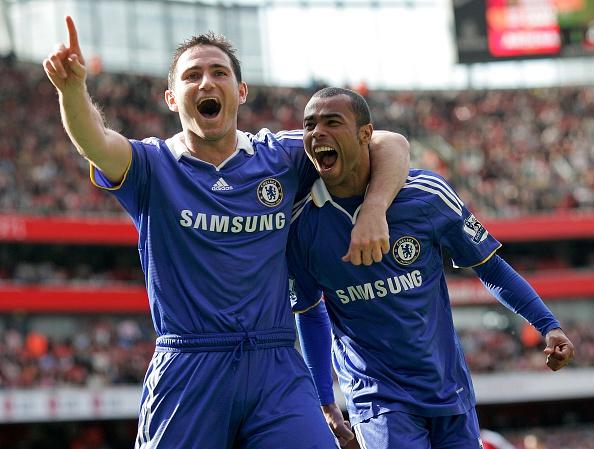 Frank Lampard dan Ashley Cole, mantan bintang Chelsea. Copyright: INDOSPORT