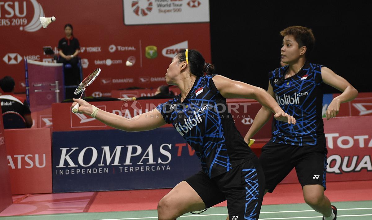 Greysia Polii/Apriyani Rahayu kalahkan Gabriela Stoeva/Stefani Stoeva dari Bulgaria Copyright: Herry Ibrahim/INDOSPORT