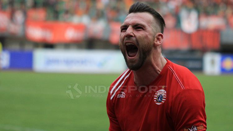Selebrasi Marko Simic setelah mencetak gol untuk Persija Jakarta.