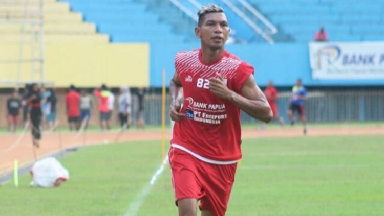Valentino Telaubun sudah mengikuti latihan Persipura Jayapura.