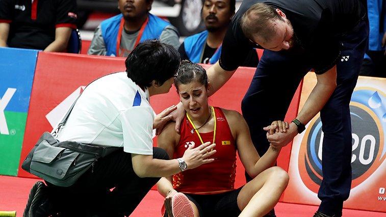 Carolina Marin mengalami cedera di final Indonesia Masters 2019 - INDOSPORT