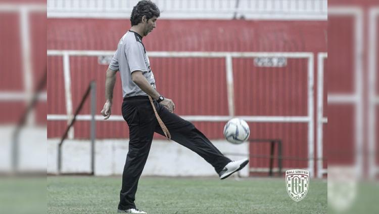 Pelatih Bali United asal Brasil Stefano Cugurra Teco. Copyright: Media Bali United