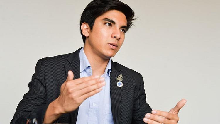 Eks Menpora Malaysia, Syed Saddiq Syed Abdul Rahman mulai tertarik menjajal bulutangkis.