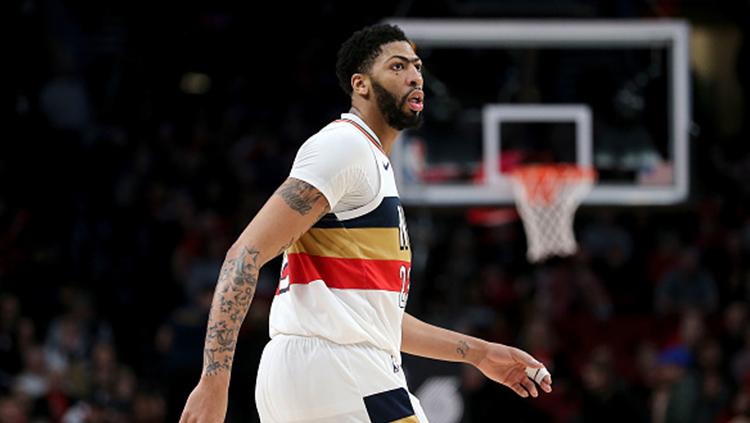 Anthony Davis pebasket asal Amerika