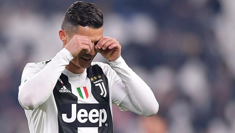 Cristiano Ronaldo, pemain megabintang Juventus sedih.