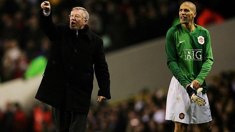 Termasuk Rio Ferdinand, berikut 5 pemain berlabel bintang yang pernah menjadi kiper dadakan saat pertandingan