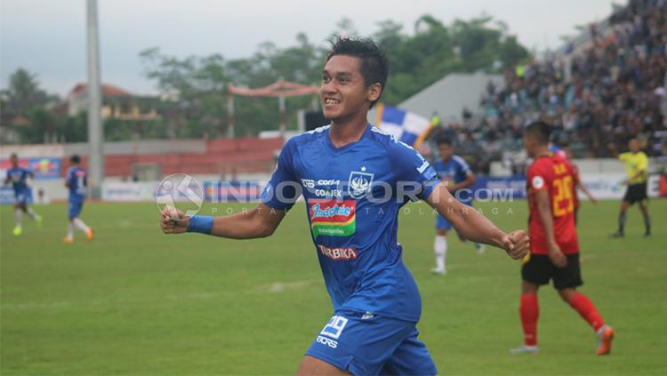 Septian David Maulana selebrasi.