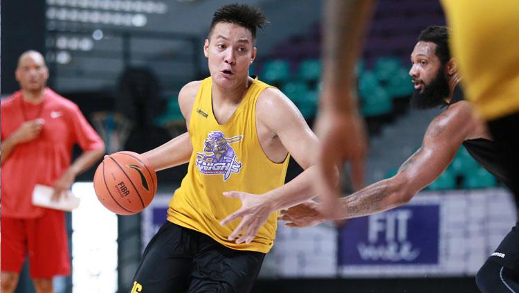 BTN CLS Knights Indonesia saat sedang latihan. Copyright: INDOSPORT