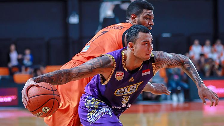 Bintang basket tim CLS Knights, Brandon Jawato saat beraksi di ajang ASEAN Basketball League (ABL) 2019.
