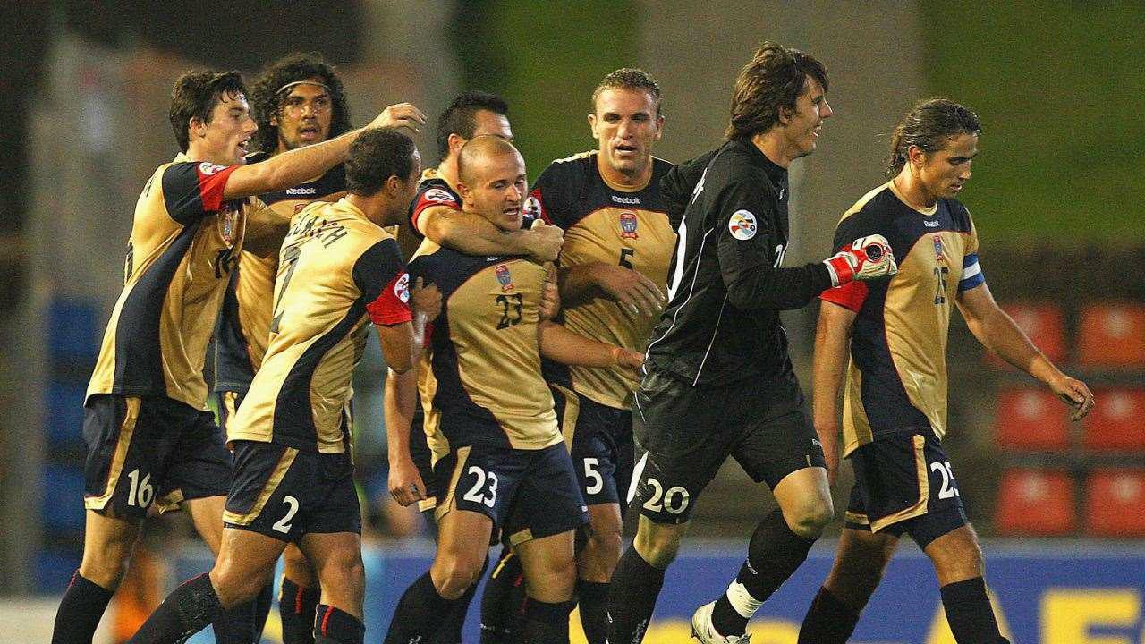 Pemain Newcastle Jets saat hadapi Beijing Sinobo Guoan di ACL 2009. - INDOSPORT