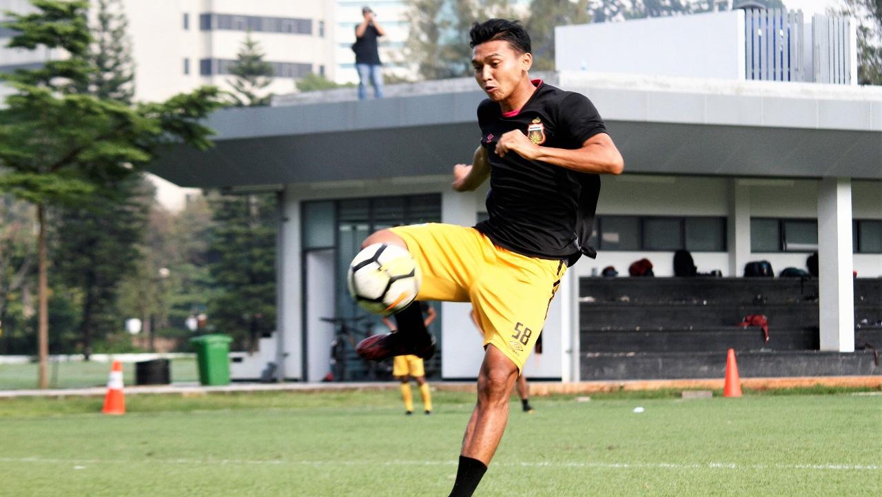 Pemain Striker Bhayangkara FC, Dendy Sulistiawan. Copyright: Media Bhayangkara
