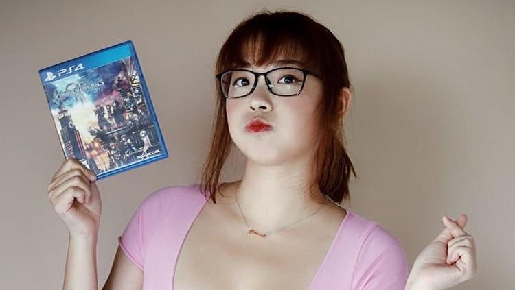 Caster sekaligus YouTuber eSports Indonesia, Kimi Hime.