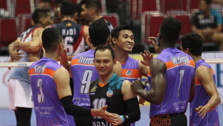 Situasi pertandingan Jakarta BNI 46 vs Surabaya Bhayangkara Samator