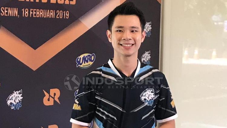 Perayaan Tahun Baru Imlek jatuh pada hari ini, Sabtu (25/01/20). Pro player eSports sekaligus Youtuber Jess No Limit pun menyambutnya dengan tingkah kocak.