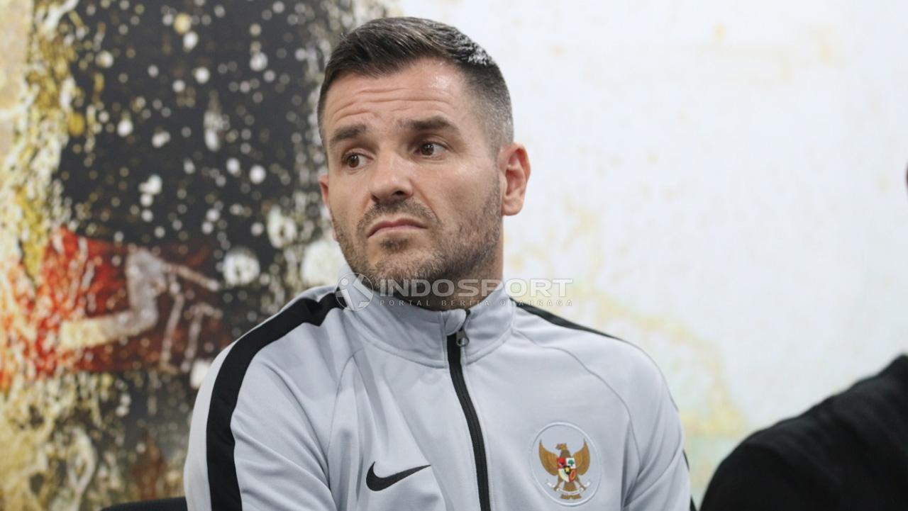 Pelatih Timnas Indonesia senior, Simon McMenemy.