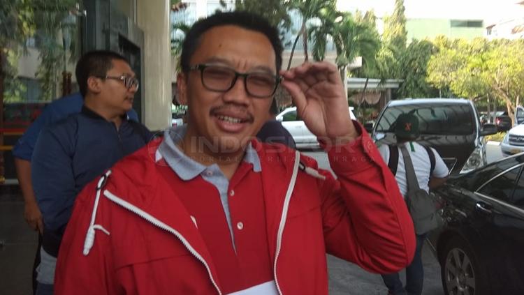 Imam Nahrawi tiba di hotel Timnas Indonesia U-22 - INDOSPORT