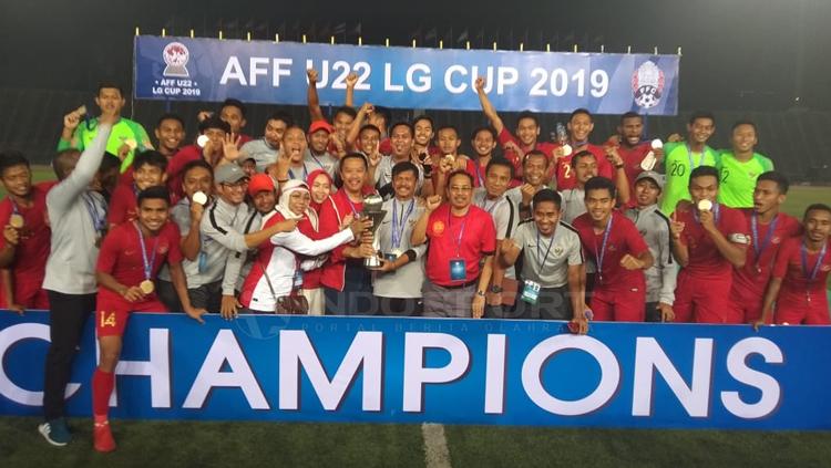 Aksi selebrasi Timnas Indonesia U-22 merayakan kemenangan sebagai juara Piala AFF U-22.