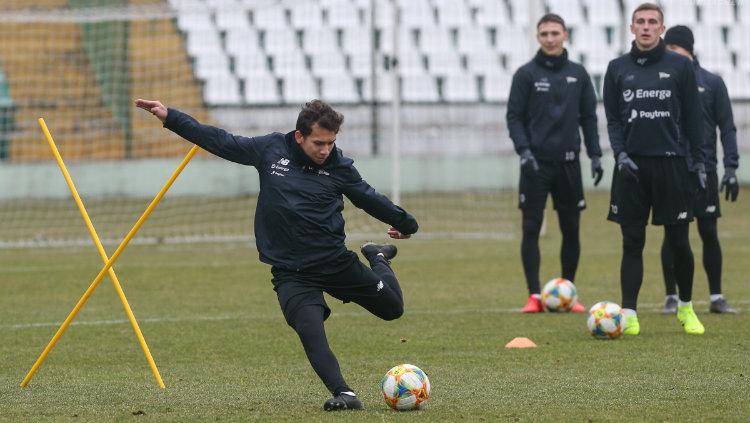 Pemain Lechia Gdansk Egy Maulana Vikri. Copyright: lechia.pl