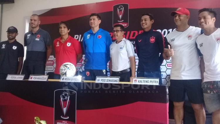Persipura Jayapura, PSM Makassar, PSIS Semarang, dan Kalteng Putera dalam jumpa pers Piala Presiden Copyright: Ronald Seger/INDOSPORT