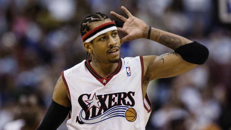 Alen Iverson saat masih berseragam Philadelphia 76ers. Copyright: INDOSPORT