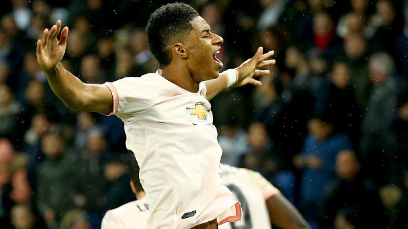 Marcus Rashford menjalani pekan istimewa. Usai menerima gelar kerajaan ia menyamai rekor legenda MU yaitu David Beckham, Wayne Rooney, dan Bobby Charlton.
