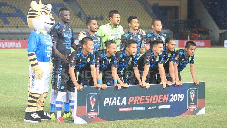 Starting eleven Persib Bandung menghadapi Perseru Serui.