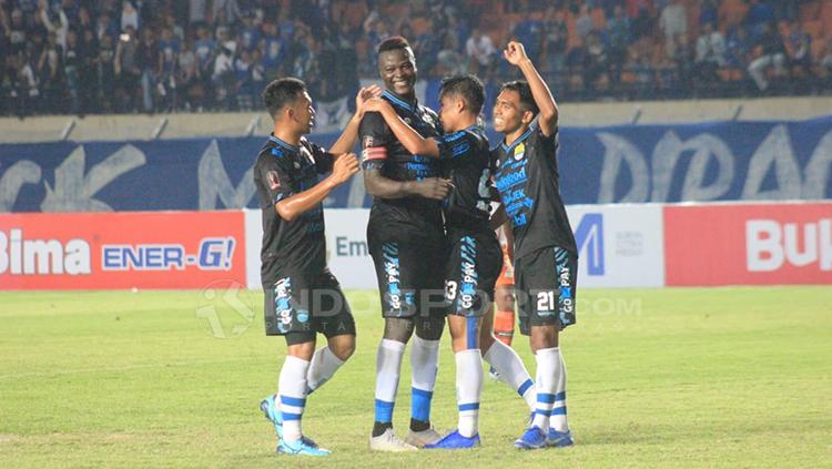Persiapan latihan Persib Bandung untuk putaran kedua Shopee Liga 1 2019 pada Kamis (5/9/19) di Lapangan Lodaya terganggu karena tak dihadiri delapan pemainnya.