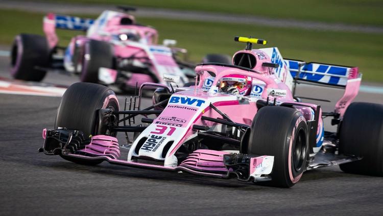 Racing Point harus rela menerima hukuman pengurangan 15 poin dan dikenai denda sebesar 6,9 miliar rupiah karena secara ilegal meniru bagian mobil Mercedes.