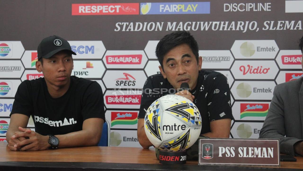 Pelatih PSS Sleman, Seto Nurdiyantoro saat konfrensi pers Piala Presiden 2019.